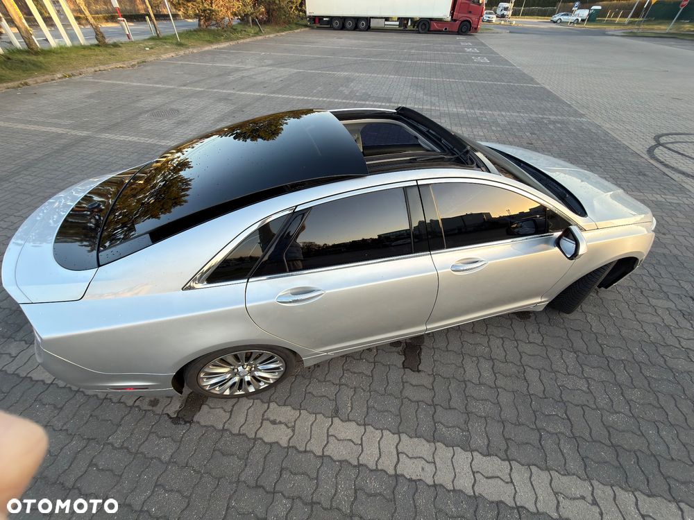 Lincoln MKZ - 25