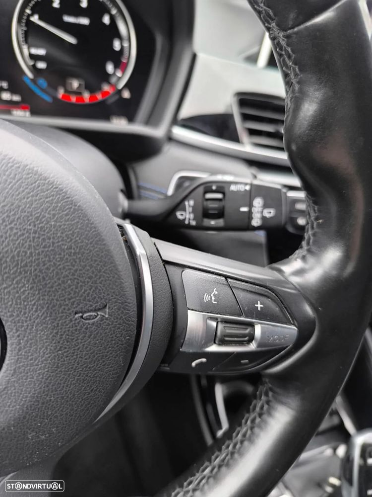 BMW X1 16 d sDrive Auto Pack M - 38