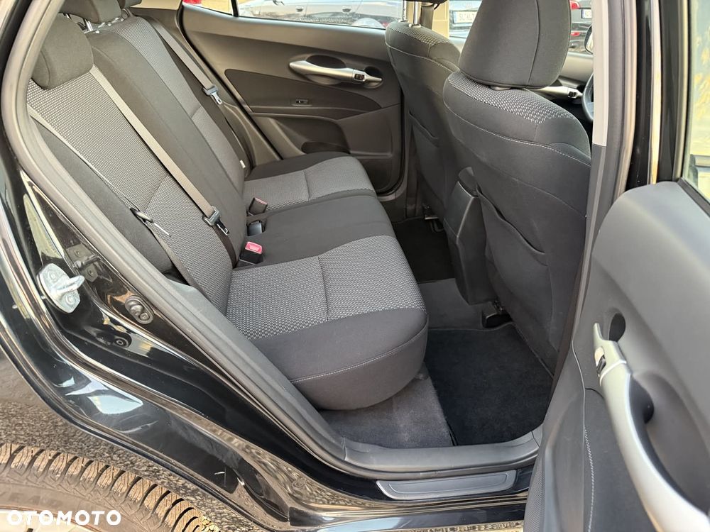 Toyota Auris - 21