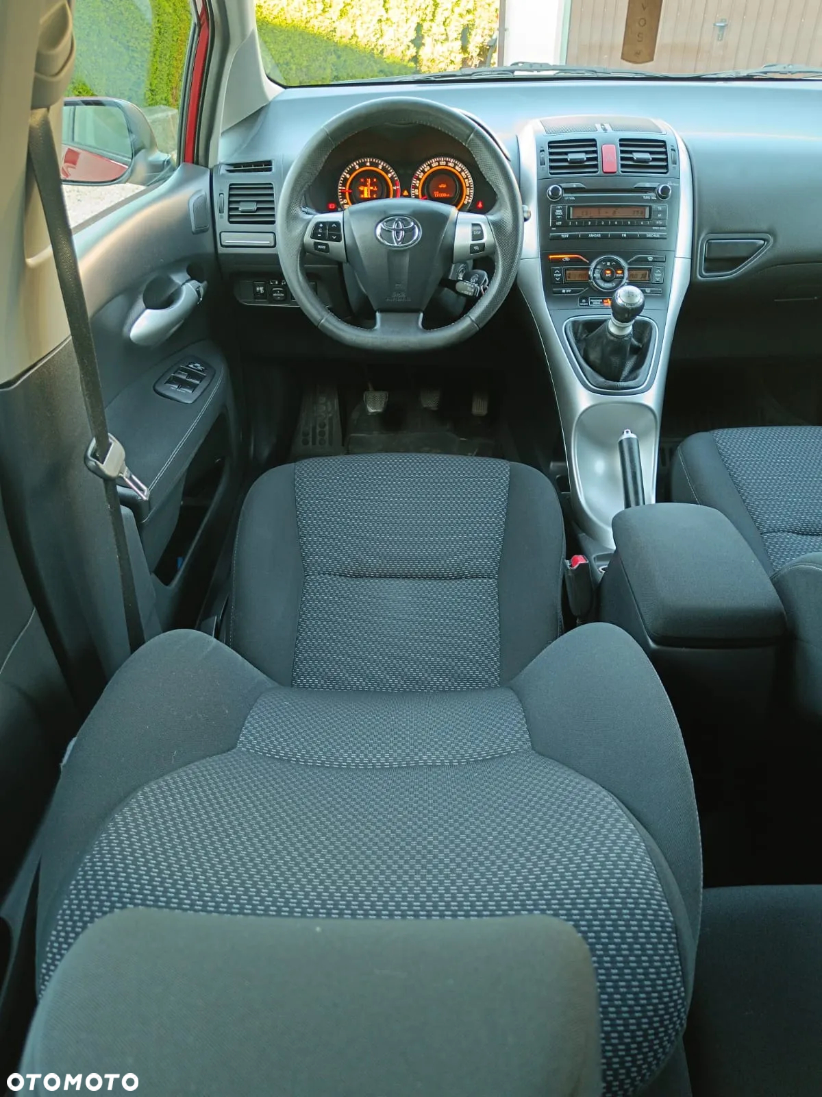 Toyota Auris 1.6 Dynamic - 11