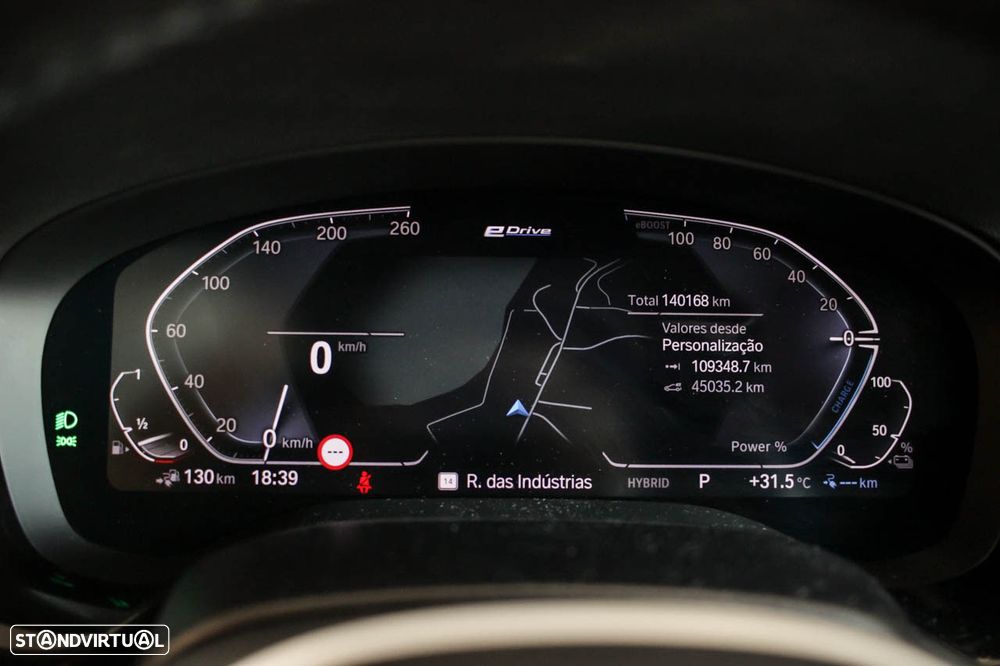 BMW 545 e xDrive Pack M - 15