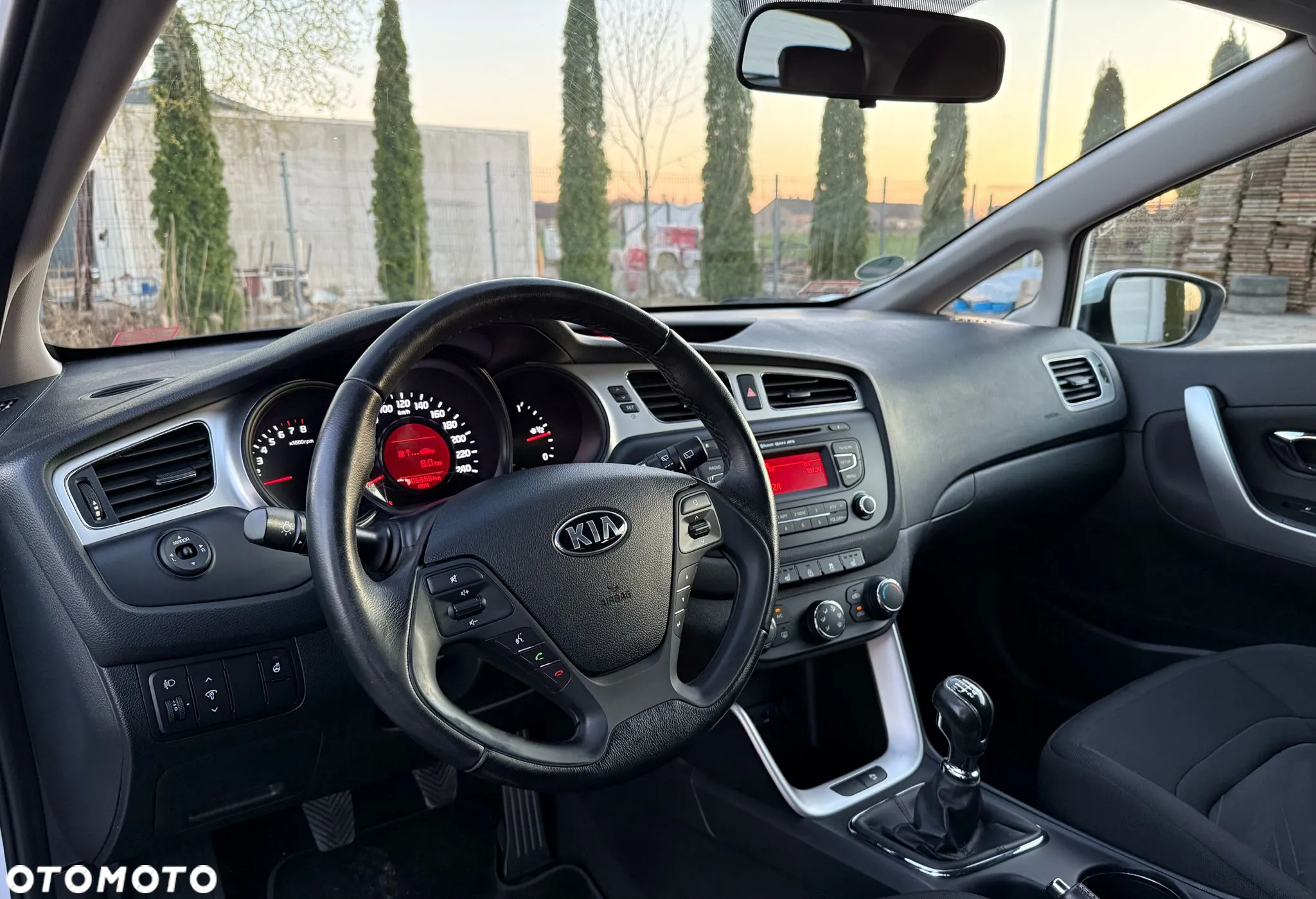 Kia Ceed 1.6 GDI Vision - 14