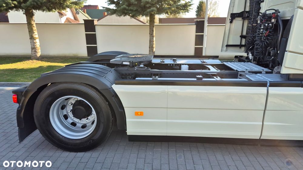 Volvo VOLVO///FH///460///2022/// GLOBETROTTER///XXL///FULL LED///VIRTUAL COCPIT/// KLIMATYZACJA POSTOJOWA/// JEDYNE 392 TYS KM///ZABUDOWY MIĘDZYOSIOWE///WAGA///NAWIGACJA///WZOROWY STAN - 16