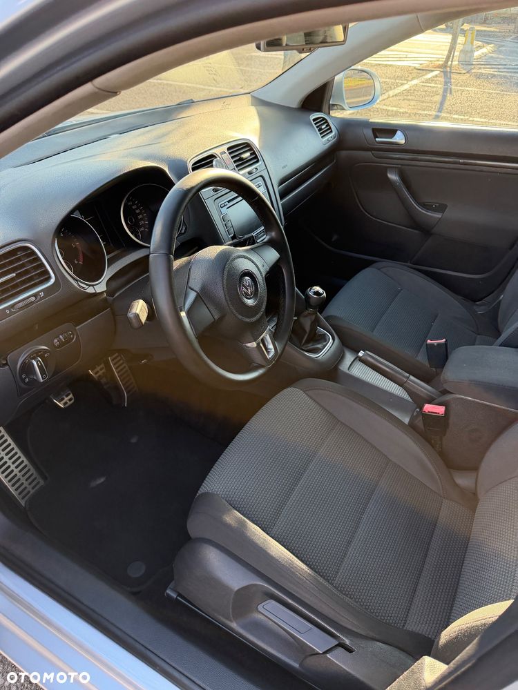 Volkswagen Golf 2.0 TDI Comfortline - 15