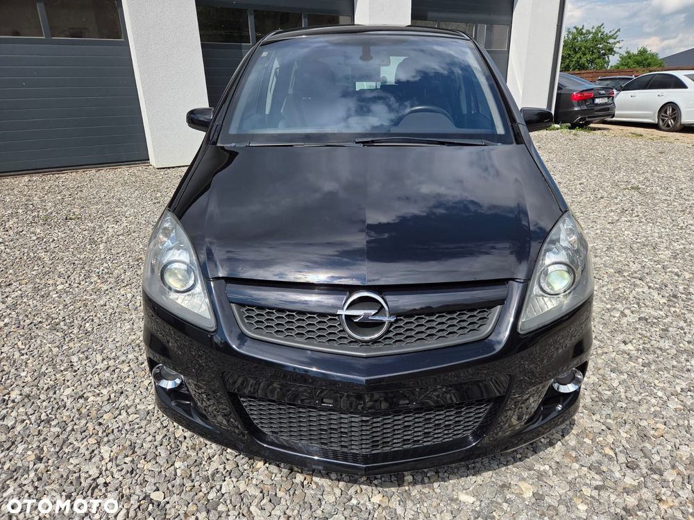 Opel Zafira OPC - 6