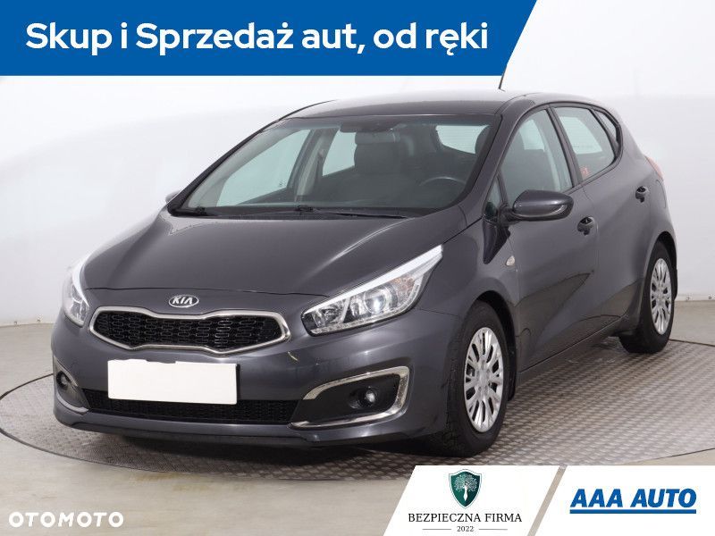 Kia Ceed - 3