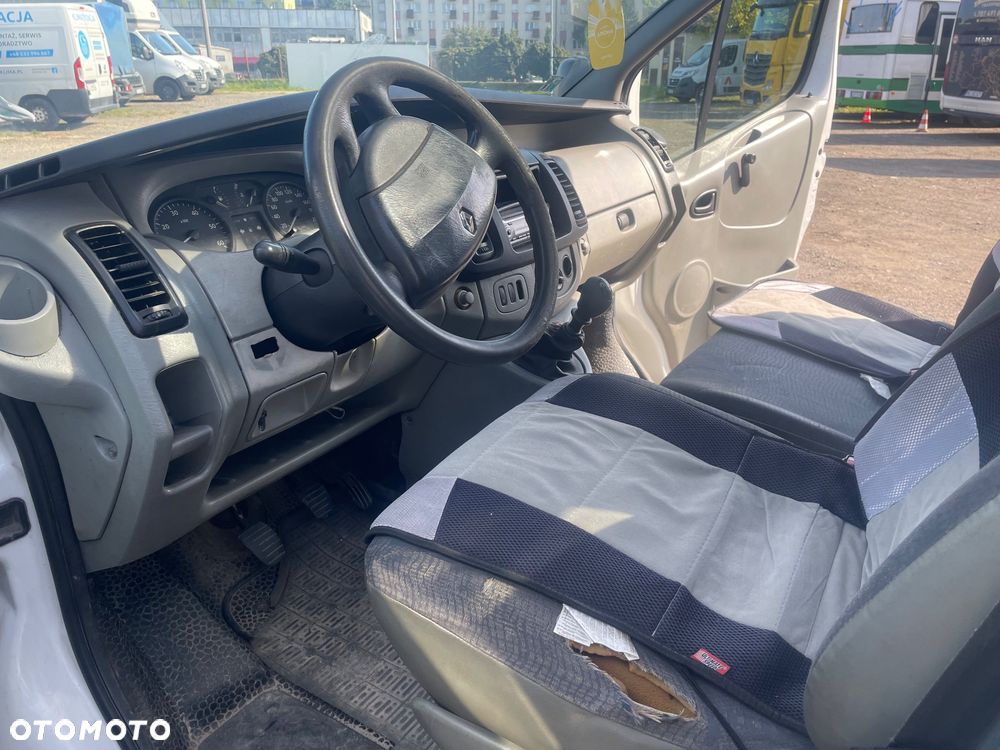Renault Trafic - 4