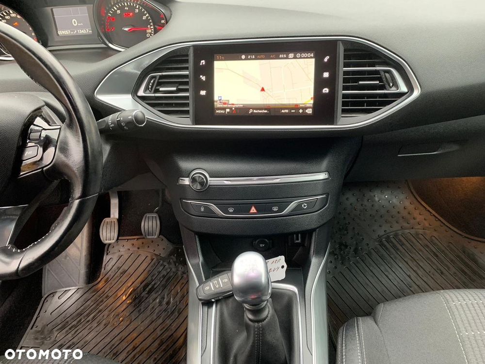 Peugeot 308 1.2 PureTech GPF Active Pack Business S&S - 13