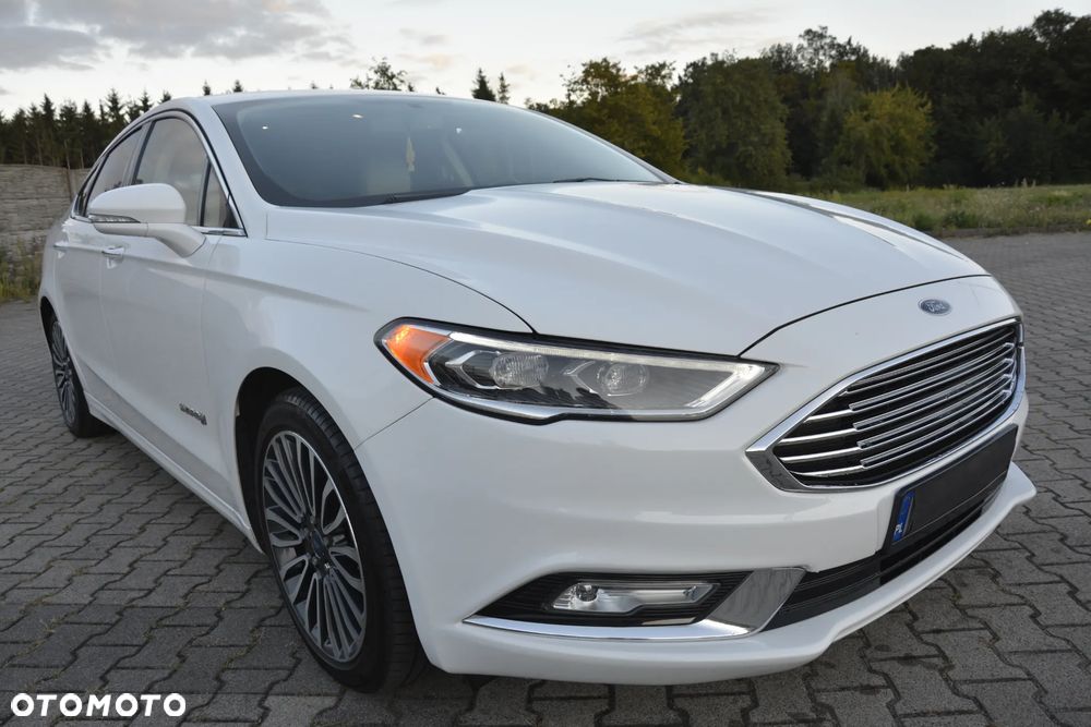 Ford Fusion - 3