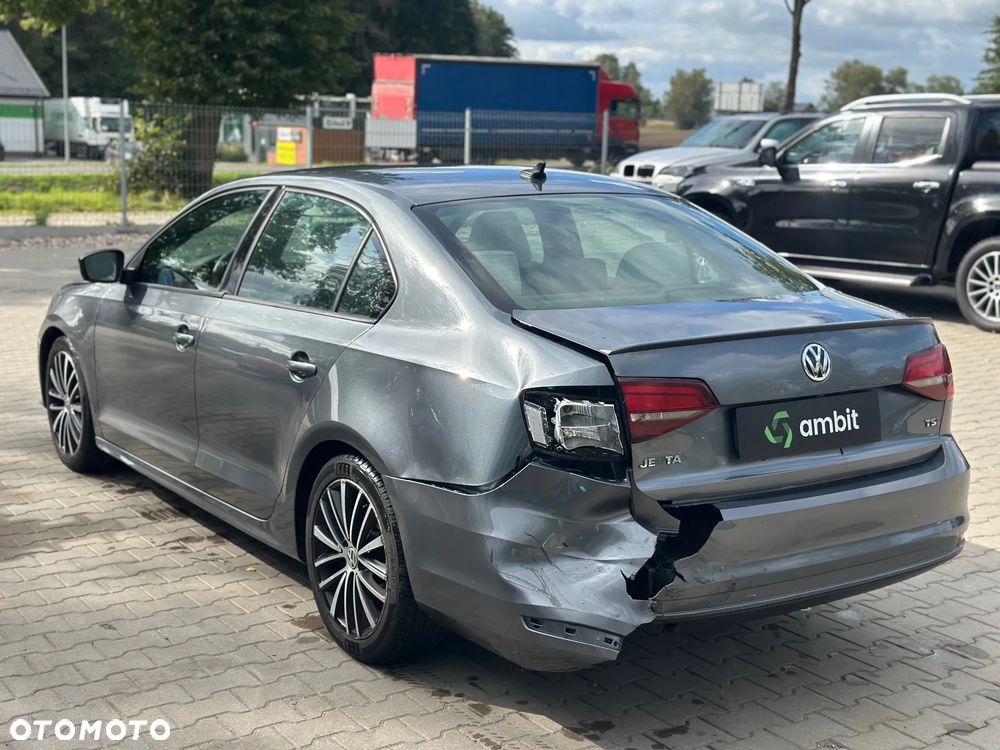 Volkswagen Jetta 1.8T SE - 5