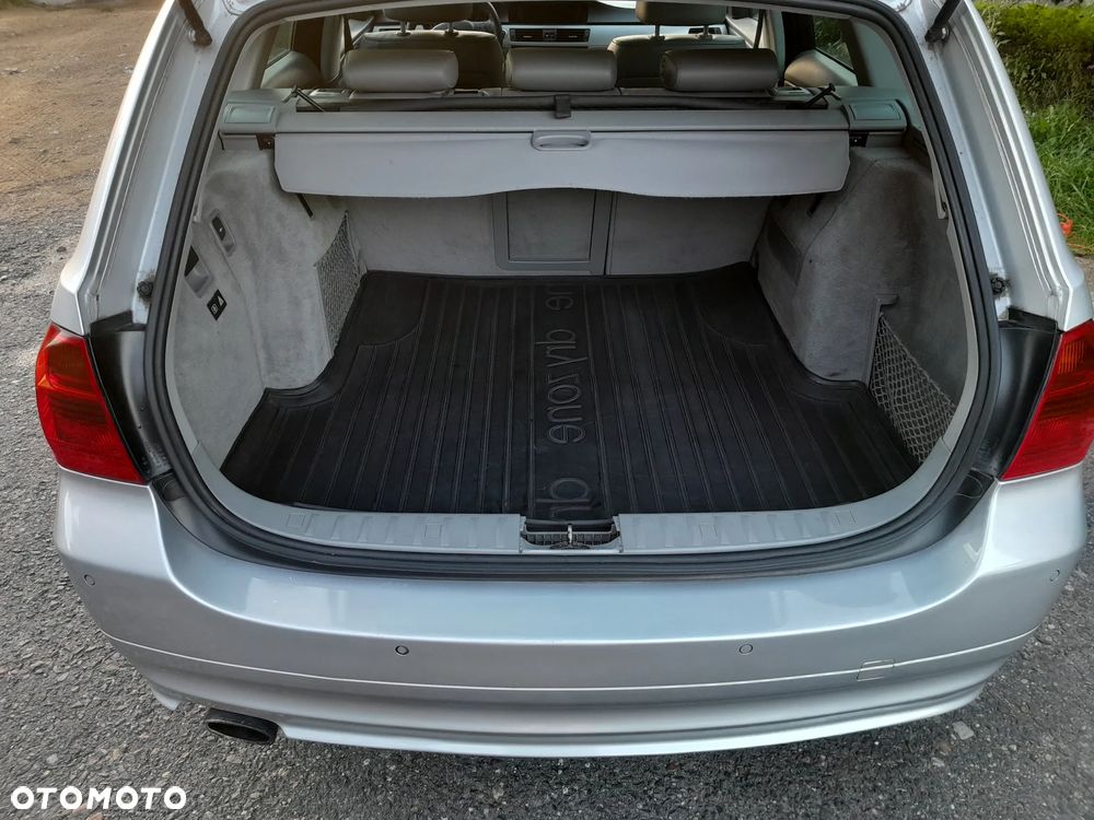BMW Seria 3 320d DPF - 4