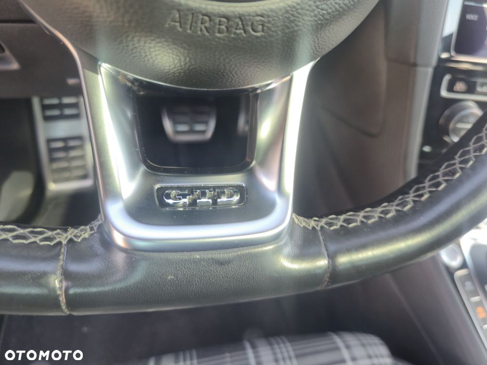 Volkswagen Golf GTD (BlueMotion Technology) DSG - 15