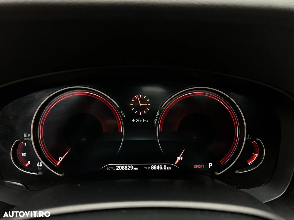 BMW Seria 5 520d xDrive Aut. Luxury Line - 37