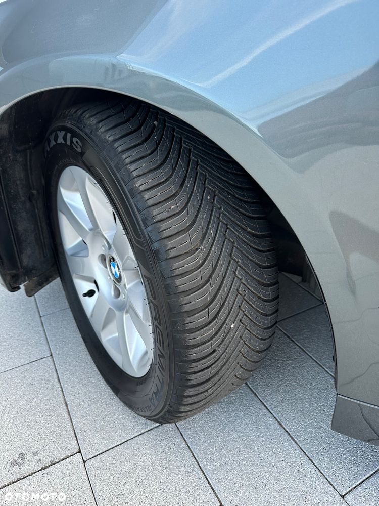 BMW Seria 5 525i - 2