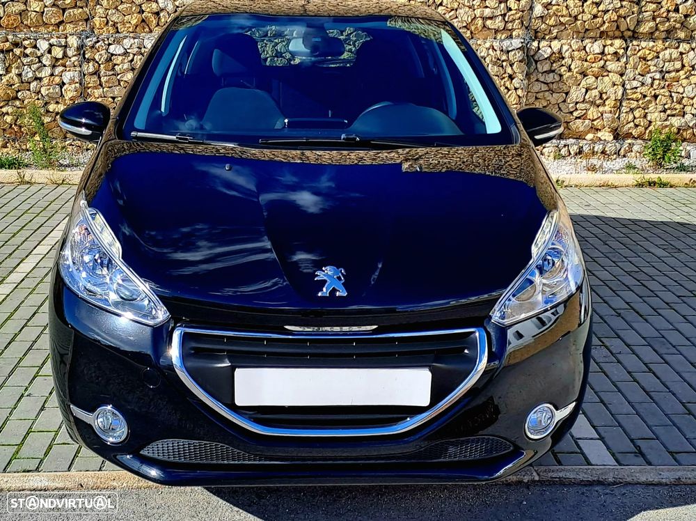 Peugeot 208 1.4 HDi Allure - 5