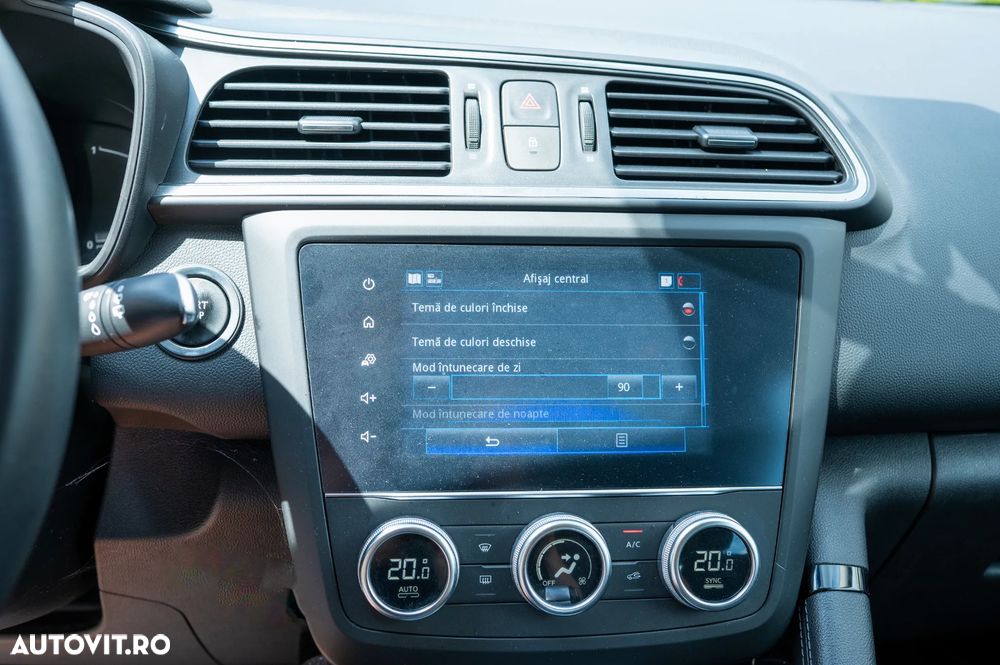 Renault Kadjar BLUE dCi 115 EDC INTENS - 22