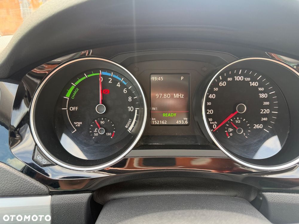 Volkswagen Jetta Hybrid - 2