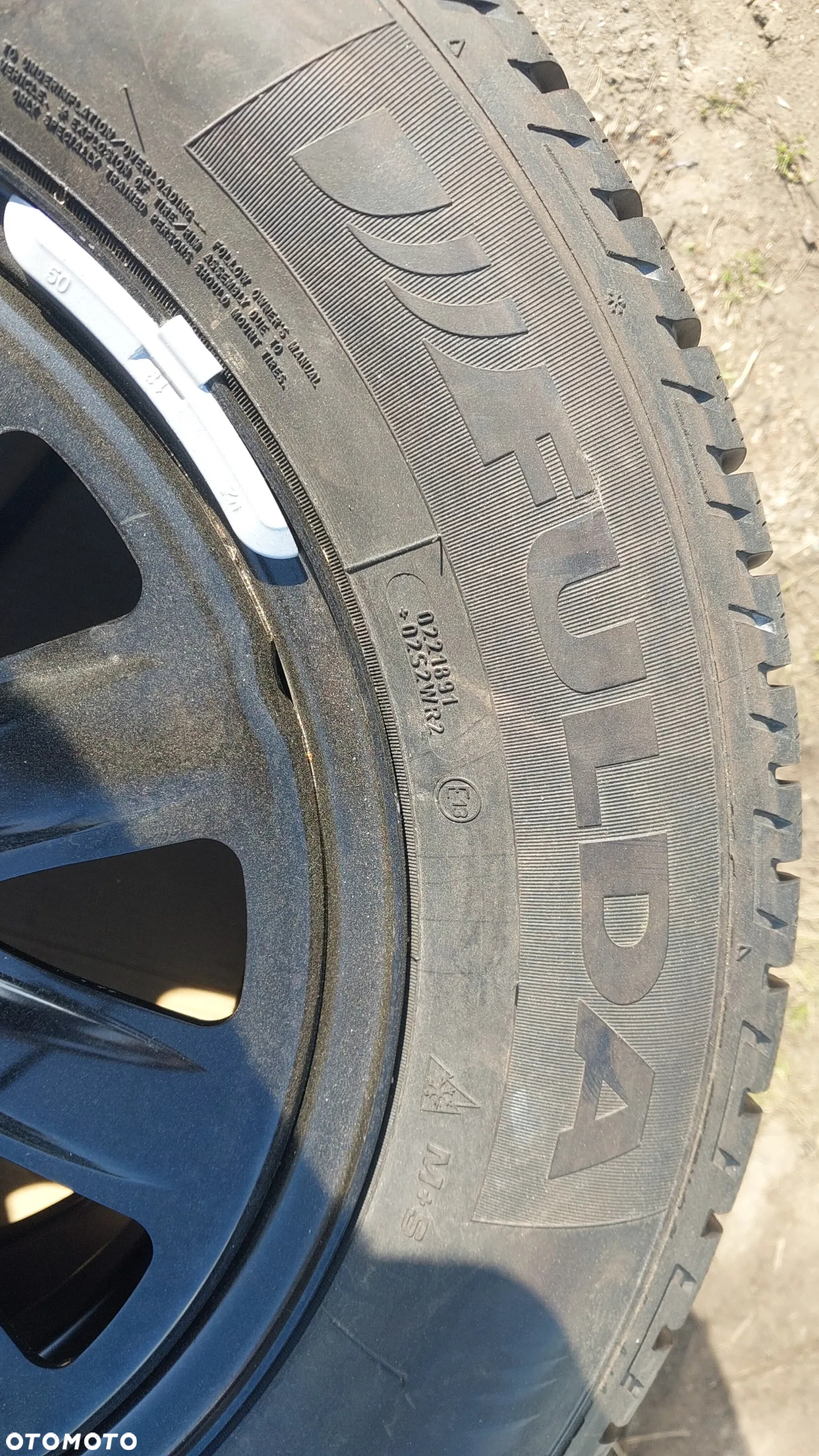 Komplet kol zimowych 6,5"x17" 5x114,3 ET39 RAV4 225/65r17 FULDA Nowe czujniki cisnienia - 3