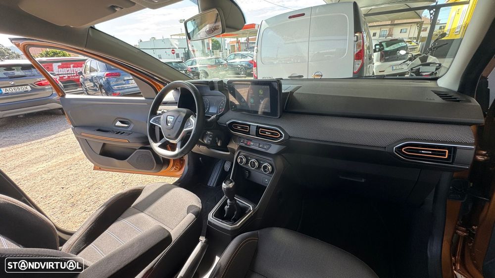 Dacia Sandero - 28