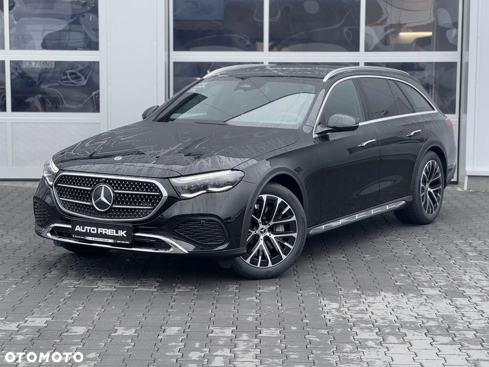 Mercedes-Benz Klasa E 220 d 4Matic 9G-TRONIC - 2