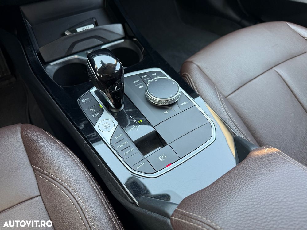 BMW Seria 1 118i Aut. Luxury Line - 14