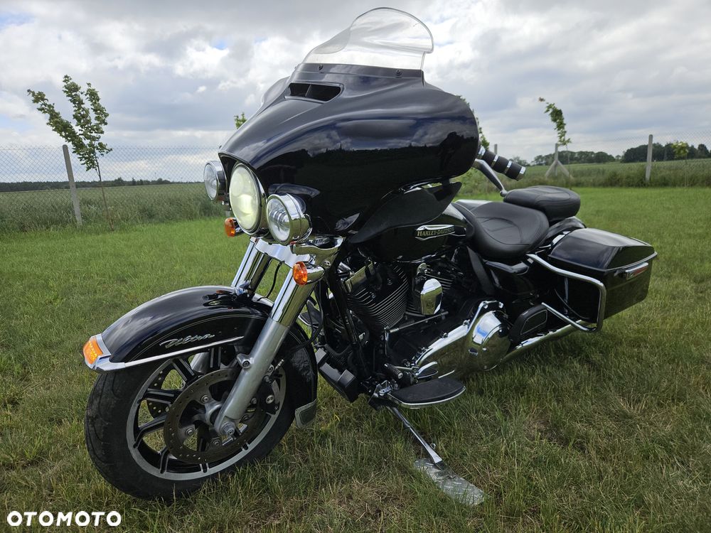 Harley-Davidson Electra - 12