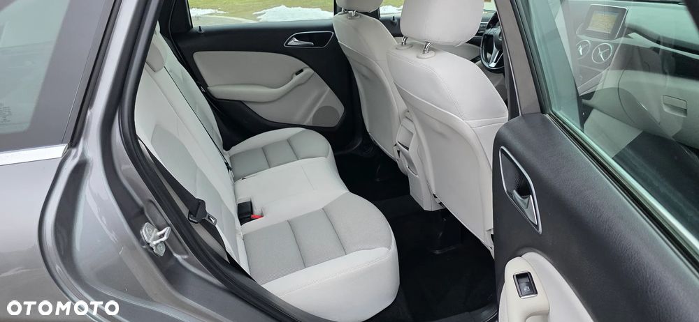 Mercedes-Benz Klasa B - 14