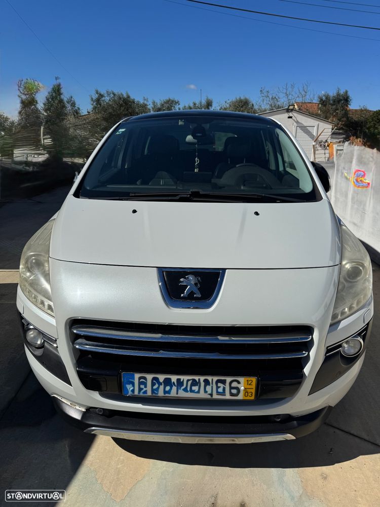 Peugeot 3008 2.0 HDi Hybrid4 - 13
