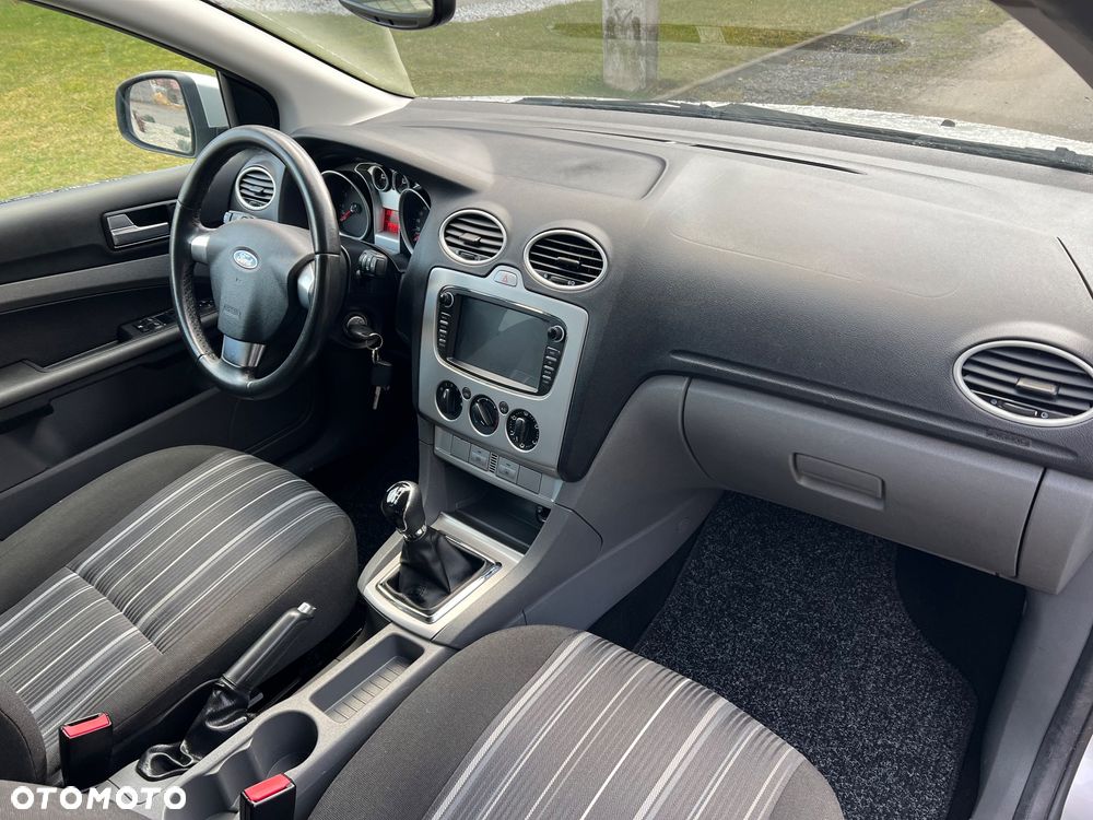 Ford Focus 1.6 16V Silver Magic - 9