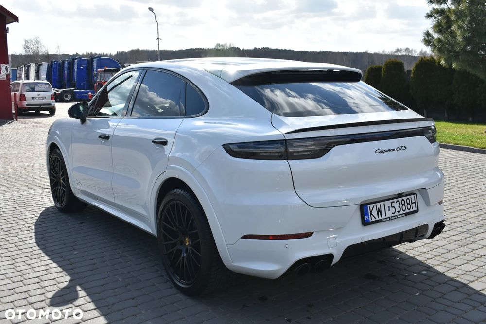 Porsche Cayenne - 3