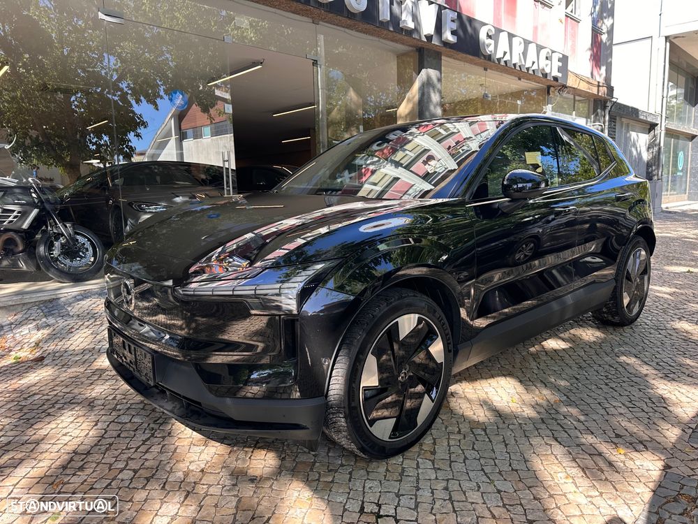 Volvo EX30 Twin Motor Performance AWD Black Edition Ultra - 2