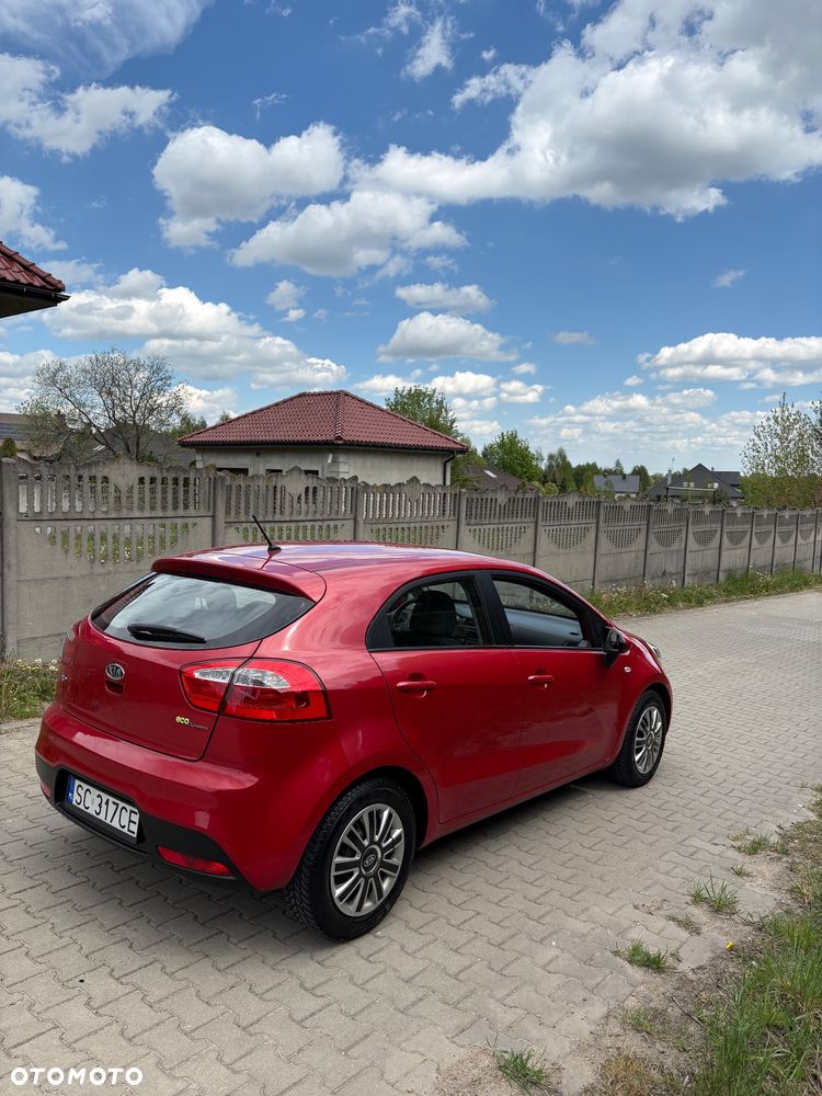 Kia Rio 1.1 CRDI Business Line - 4