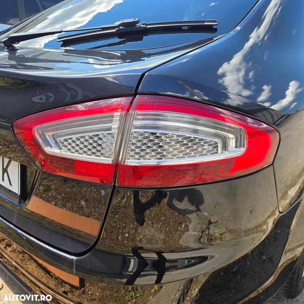 Ford Mondeo 2.0 TDCi Titanium - 16