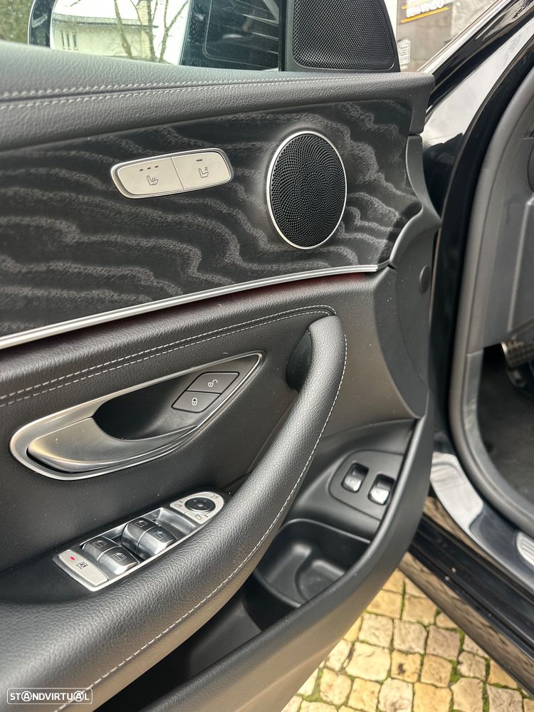 Mercedes-Benz E 300 e AMG Line - 17