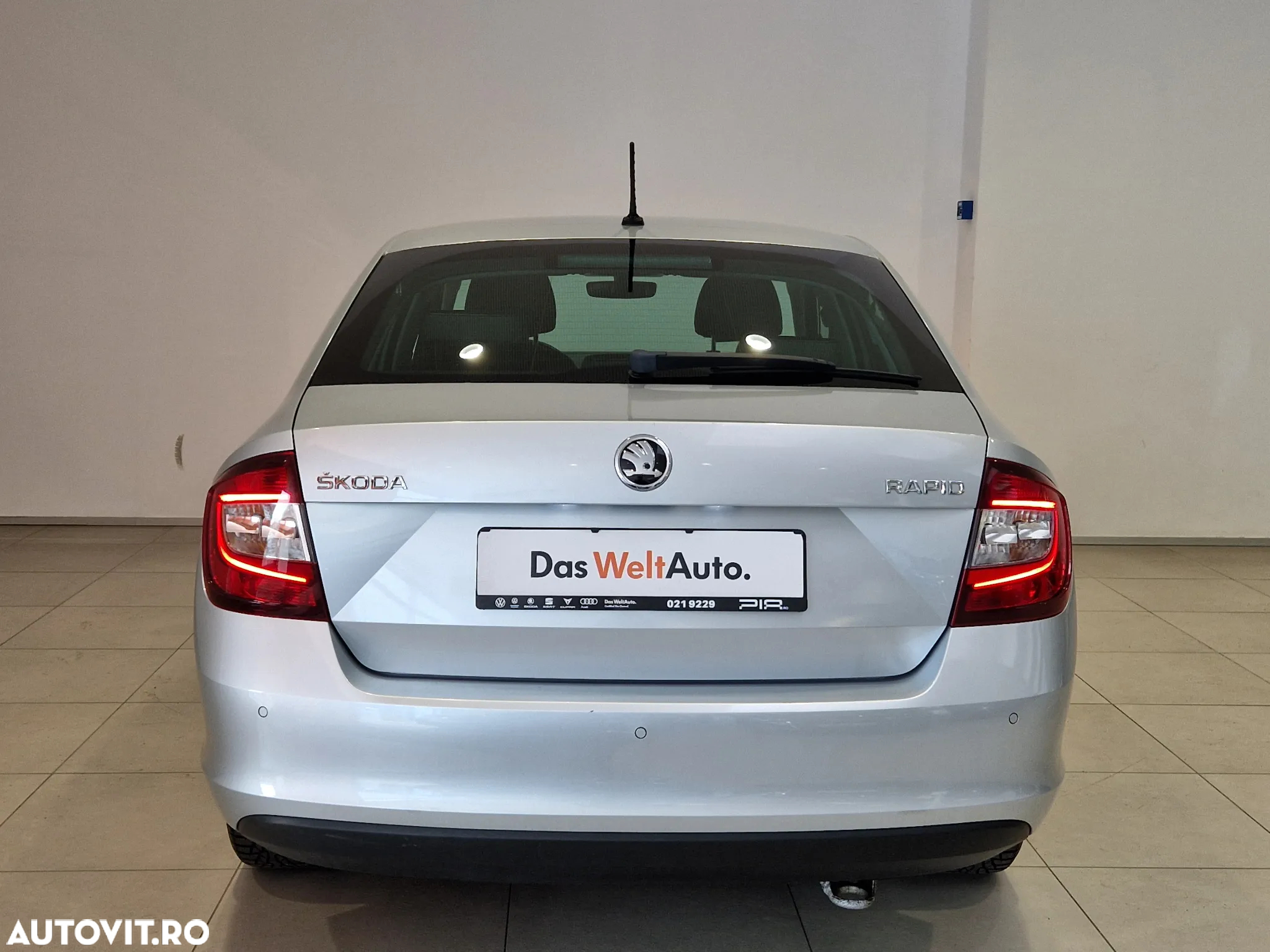 Skoda RAPID 1.0 TSI Ambition - 8