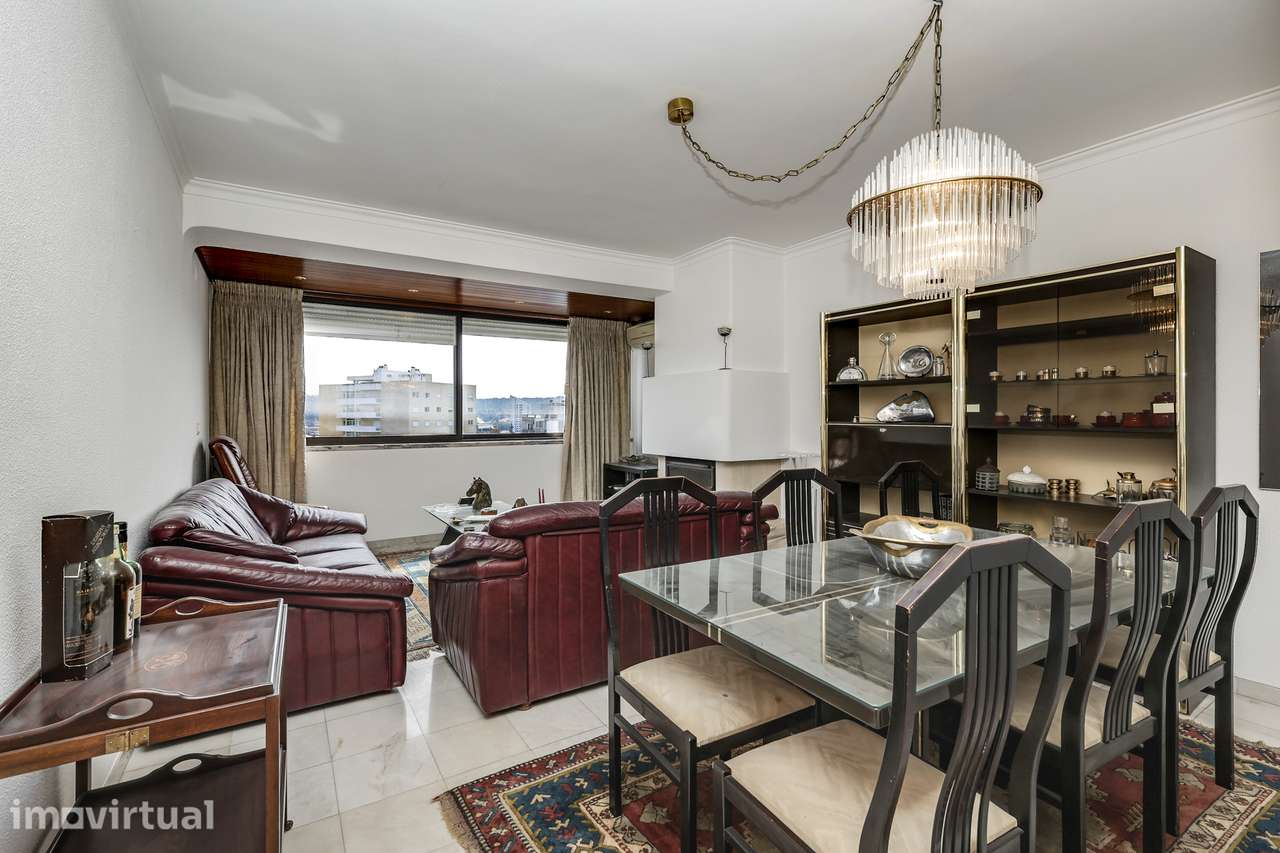 Apartamento duplex T2+1 em Linda a Velha - Grande imagem: 5/29