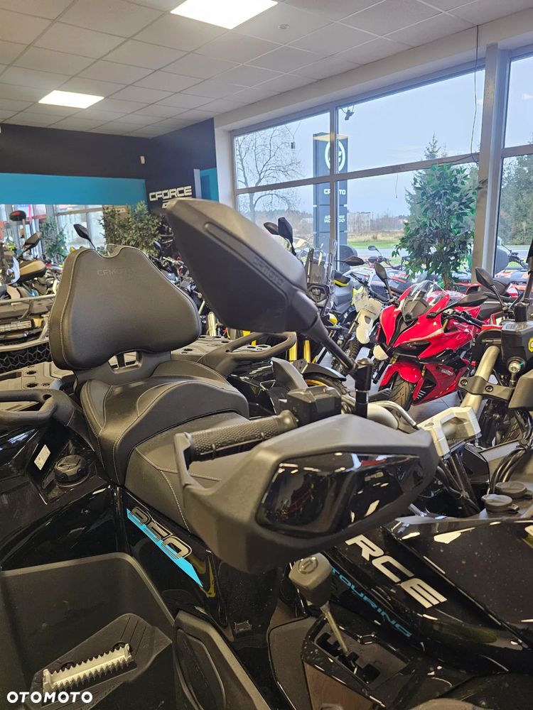 CFMoto CForce - 9