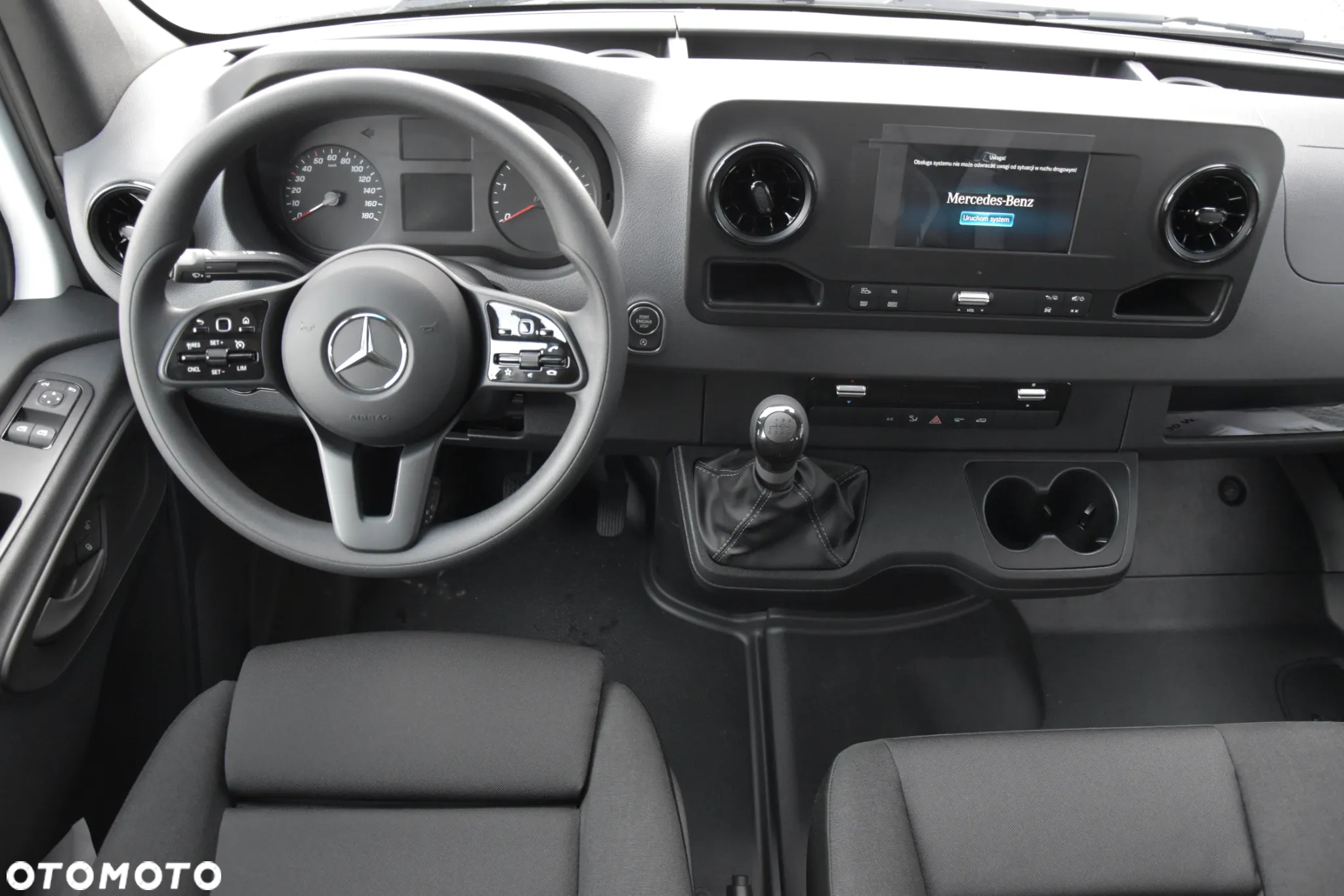 Mercedes-Benz Sprinter - 8