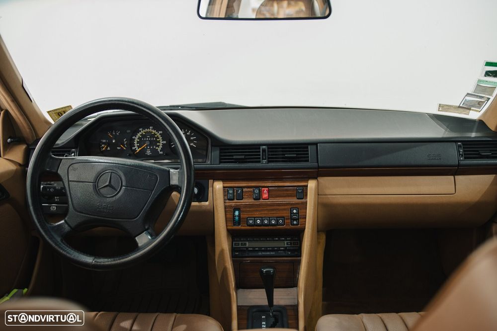 Mercedes-Benz W124 (1984-1997) - 16