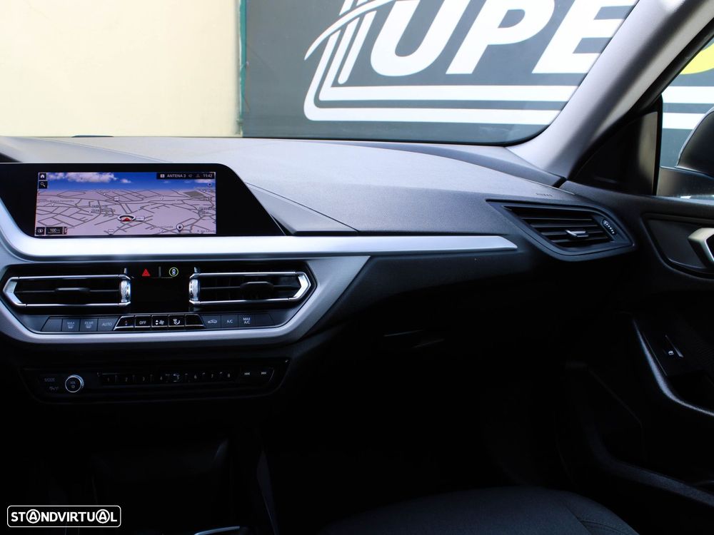 BMW 216 Gran Coupé d Advantage - 26