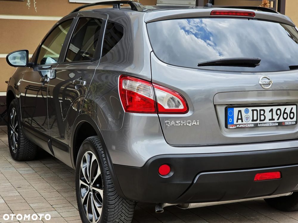 Nissan Qashqai 2.0 4x4 Tekna Premium - 33