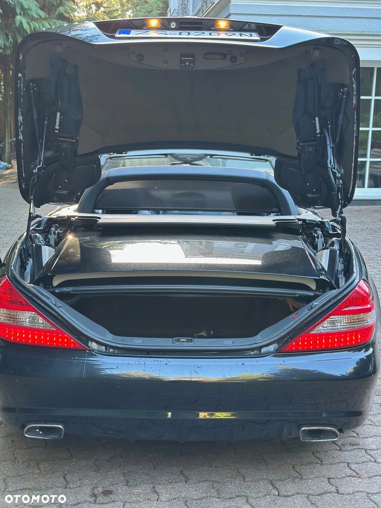Mercedes-Benz SL 500 - 14