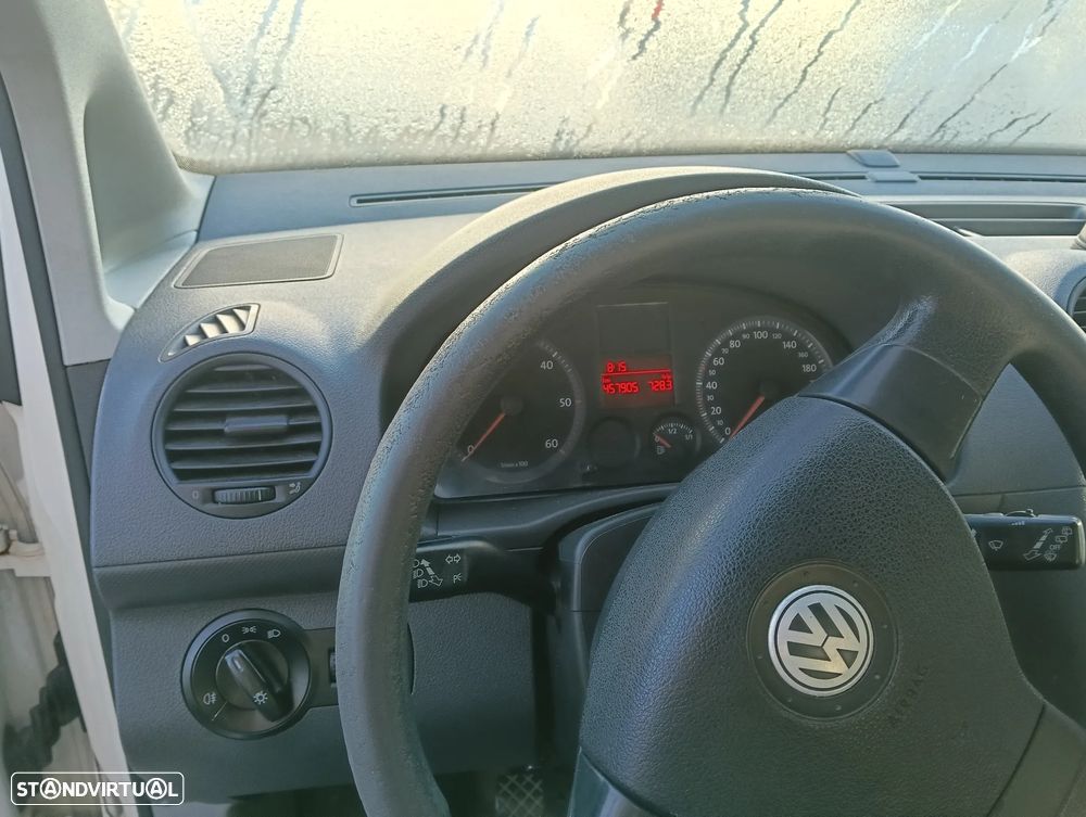 VW Caddy - 8