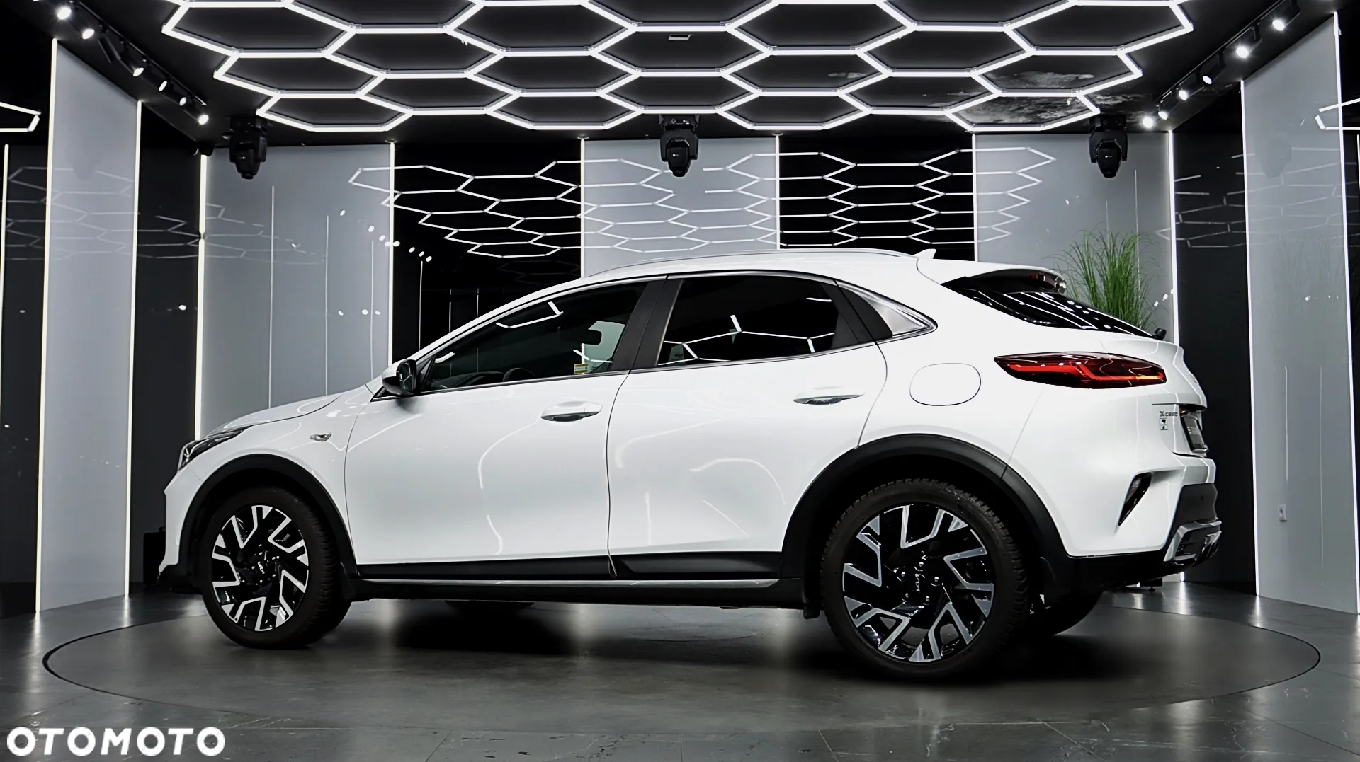 Kia XCeed 1.5 T-GDI M - 5