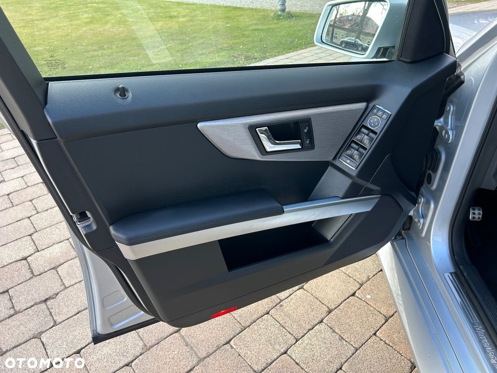 Mercedes-Benz GLK - 13