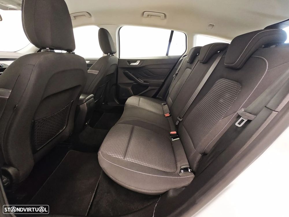 Ford Focus SW 1.0 EcoBoost MHEV Connected - 49