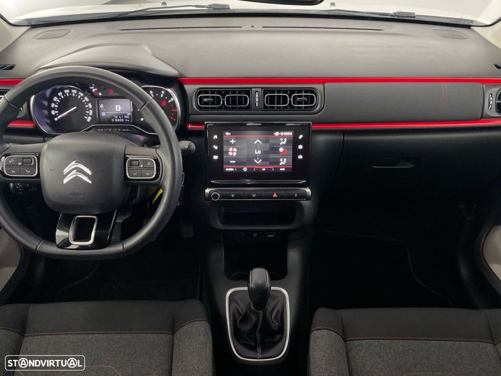 Citroën C3 1.2 PureTech Shine - 10