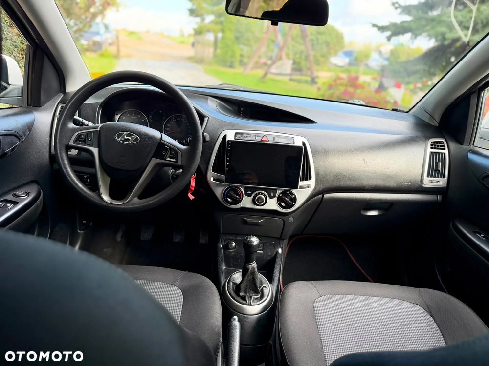 Hyundai i20 - 9