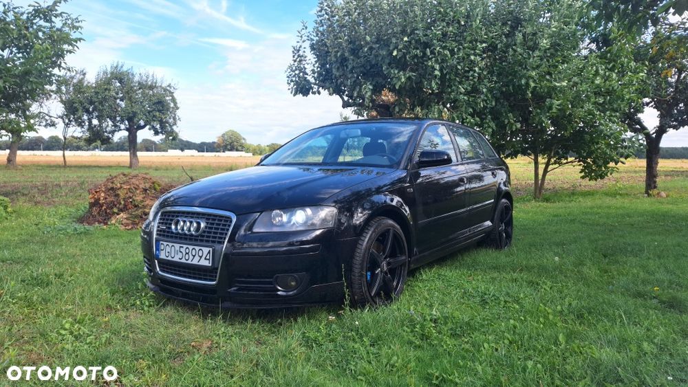 Audi A3 Sportback - 1