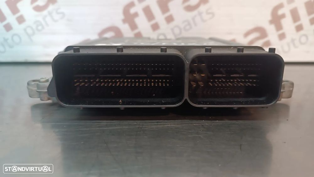 UNIDADE / CENTRALINA DO MOTOR MERCEDES VITO W639 A6461501177 ED6102 CR4.21 0281014185 - 3